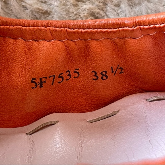 Miu Miu Leather Knotted Bow Elasticized Scrunch Ballet Flat In Orange Sz 38 1/2 - Picture 11 of 14